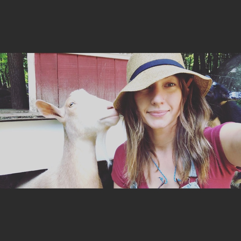 Meet your Posher, Meaghan